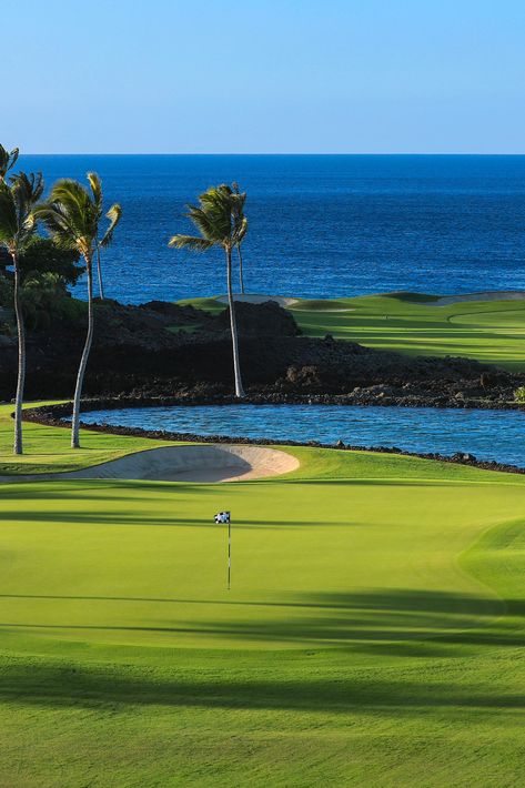 Picturesque Hawaii golf courses, like the palm tree-studded fairways at Mauna Lani, offer both 18- and 9-hole rounds with Pacific Ocean views, ancient lava fields and brilliant sunsets. #AlwaysAuberge Golf Courses Beautiful, Beautiful Golf Courses Pictures, Golf Hawaii, Hawaii Golf Courses, Golf Course Aesthetic, Golf Aesthetics, Beautiful Golf Courses, Golf Field, Golf Aesthetic