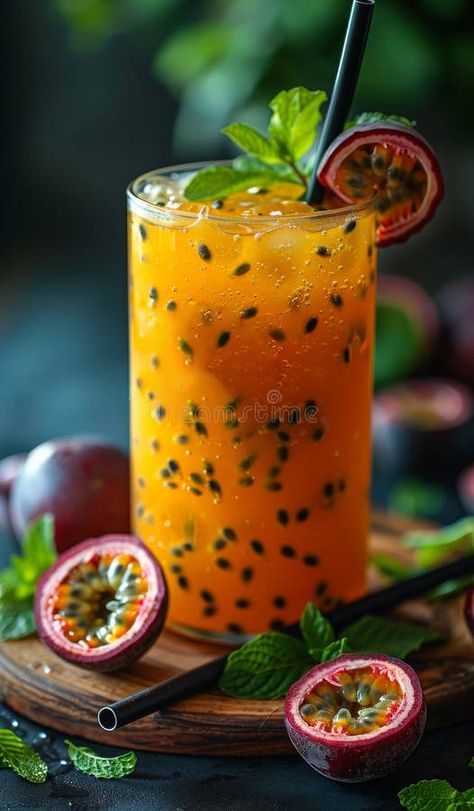 Passion fruit smoothie in glass with fresh passion fruit and mint on dark background royalty free stock photo Passion Fruit Smoothie, Smoothie Glass, Refreshing Juice, Organic Drinks, Vector Girl, Fruits Photos, Yellow Fruit, Fruit Photography, Healthy Juices