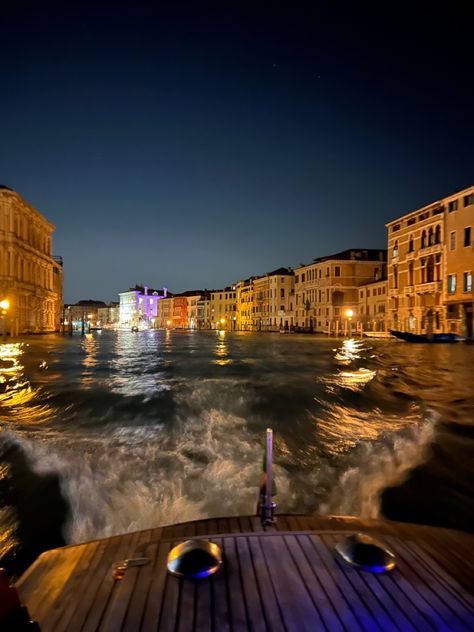 Venice Italy Aesthetic Night, Venice Aesthetic, Italy Aesthetic, Italian Summer, Future Travel, European Summer, City Aesthetic, Pretty Places, Travel Aesthetic