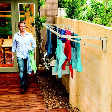 Wall Mounted Washing Line, Outdoor Clothes Lines, Laundry Lines, Laundry Room Inspiration, Washing Line, Clothes Drying Racks, Hipster Mens Fashion, Folding Clothes, घर की सजावट