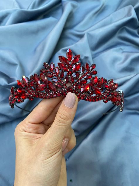 Burgundy Color Anthracite Henna Bridal Crown Bride Wedding - Etsy Turkey Crown Bride Wedding, Burgundy Crown, Tiara Floral, Henna Bridal, Crown Baby Shower, Early Spring Wedding, Hair Accessories Crown, Crown Bride, Tiara Accessories