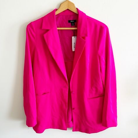 Great For Styling With Straight Leg Tailored Pants. Tailored Single Breasted Blazer Tailored Silhouette Longer Length Transitional Flared Sleeves Single Breasted Button Closure Notched Lapels New With Tags Uk 10 Us Size 6 Measurements Bust Is 20" Across Length Is 27" Corduroy Blazer Women, Destroyed Denim Jacket, Barbie Hot Pink, Hot Pink Blazer, Blazer With Shoulder Pads, Checkered Blazer, Pants Tailored, Hot Pink Blazers, Single Breasted Blazer