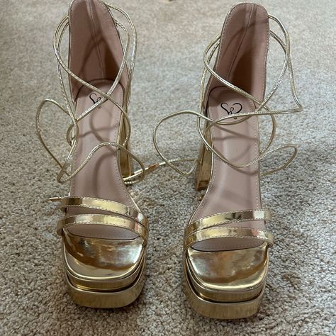 Gold Lace Up Platform Windsor Heels Size 7 Never Worn Before!!!! In Perfect Condition Prom Gold Heels, Prom Shoes Gold, Gold Prom Heels, Pretty Shoes High Heels, Ball Heels, Pageant Heels, Quince Shoes, Gold Prom Shoes, Gold Lace Up Heels