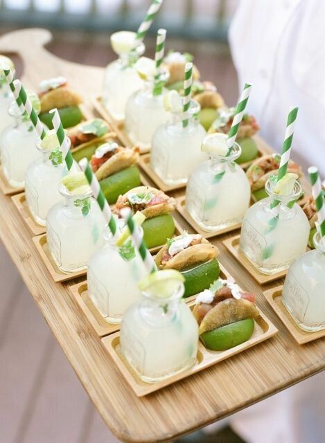 Cuban Wedding Food, Extravagant Cocktails, Popsicle Cocktail, Food Stations, Wedding 2025, Maui Weddings, Snacks Für Party, Brunch Party, Party Food Appetizers