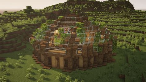 Minecraft Mystical Agriculture, Mc Bee Farm, Minecraft Bee Apiary, Aesthetic Iron Farm Minecraft, Minecraft Bamboo Farm Design, Cute Minecraft Bee Farm, Sniffer Farm Minecraft, Bee Sanctuary Minecraft Build, Minecraft Infirmary