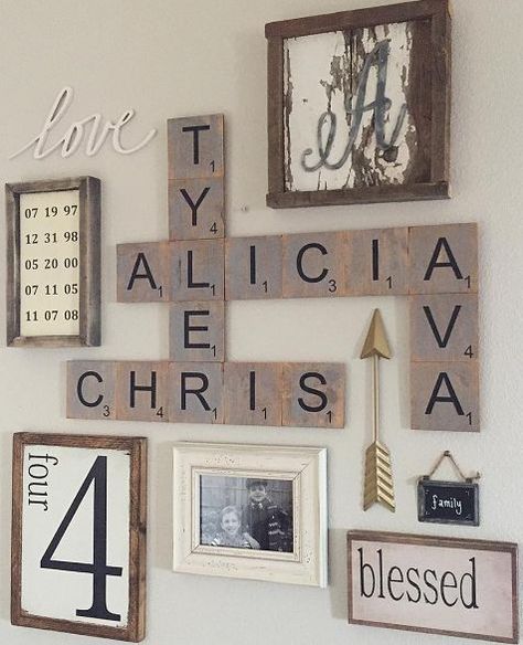 DIY Wood family scrabble tile wall art - so cute!! Vstupná Hala, Scrabble Tile Wall Art, Dekorasi Bohemia, Scrabble Wall Art, Scrabble Wall, Tile Wall Art, Diy Casa, Creation Deco, Boho Diy