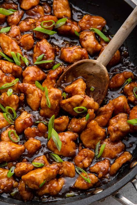 Mongolian Chicken Instant Pot, Mongolian Grill At Home, Barbeque Chicken Recipes, Mongolian Chicken Recipe, Mongolian Food, Mongolian Recipes, Mongolian Chicken, Wok Recipes, Chinese Chicken Recipes