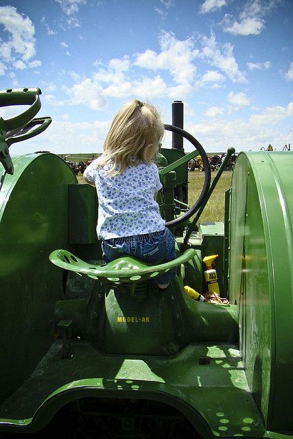 Farm Kids, Green Tractors, Country Kids, Ranch Life, Farms Living, Rural Life, Country Farm, The Ranch, Family Farm