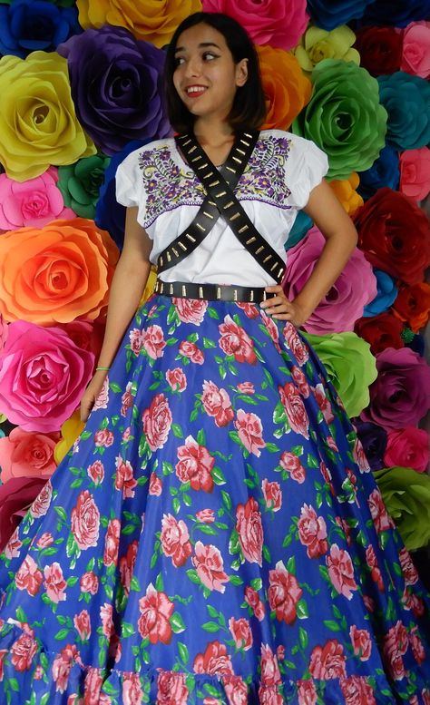 Coco Theme Party, Jalisco Dress, Dead Costume, Mexican Skirts, Mexican Boho, Frida Kahlo Style, Boho Hippie Dress, Mexican Outfit, Flower Skirt