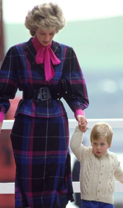 Royal Yacht Britannia, Prințesa Diana, Putri Diana, Royal Yacht, Diana Williams, Prins William, Princess Diana Fashion, Prins Harry, Princess Diana Family