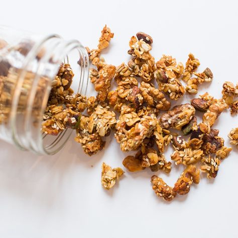 Savory Granola, Restaurant Trends, Seed Recipes, Make Ahead Appetizers, Healthy Breakfast Smoothies, Granola Recipe, For The Birds, Strawberry Salad, Granola Recipes