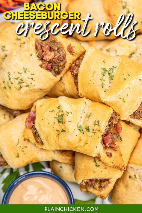 Bacon Cheeseburger Crescent Rolls - These little bites of heaven are filled with seasoned ground beef, crispy bacon, and gooey Velveeta cheese, all wrapped up in flaky crescent dough. Perfect for a quick weeknight dinner or as a crowd-pleasing appetizer for your next gathering. Dive into cheesy, savory goodness that'll have everyone asking for seconds! Easy Marry Me Chicken, Marry Me Chicken Pasta, Chicken Recipe Easy, Marry Me Chicken Recipe, Crowd Pleasing Appetizers, Plain Chicken, Velveeta Cheese, Crescent Roll Recipes, Crescent Dough