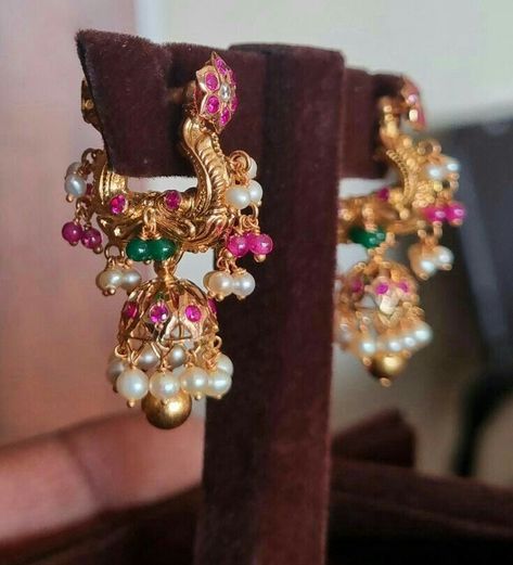 Makara Kundanalu Earrings In Gold, Makara Kundanalu Earrings, Makarakundanalu Designs, Gold Makarakundanalu, Makarakundanalu Earrings, Diamond Ear Rings, Gold Ear Rings, Temple Jewellery Earrings, Gold Earrings Models