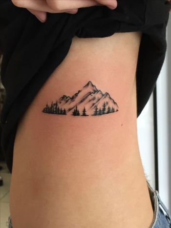 Berg Tattoo, Dragons Tattoo, Shape Tattoo, Tattoos Geometric, Tato Lengan, Tattoo Designs For Girls, Mountain Tattoo, 문신 디자인, Nature Tattoos