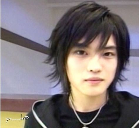 2nd Gen Idol, Jaejoong Icon, Tvxq Jaejoong, Japanese Men Hairstyle, 2000s Hair, 2000s Hairstyles, Emo Haircuts, Gyaru Hair, Kei Visual