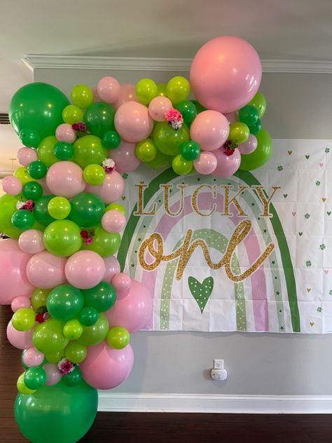 Lucky One Birthday Cake Girl, Lucky One Balloon Garland, St Patrick 1st Birthday, March One Year Old Birthday, Lucky Charm 1st Birthday Party, Lucky One Balloon Arch, Lucky One Birthday Theme, St Patrick Birthday Party, St Patrick Day Birthday Party