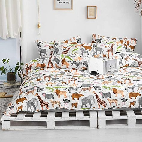 Amazon.com: BlueBlue Safari Kids Duvet Cover Set Twin, 100% Cotton Bedding for Boys Girls Teens Single Bed, Animal Lion Elephant Rhino Giraffe Zebra Pattern on White, 1 Comforter Cover 2 Pillowcase (Twin, Zoo) : Home & Kitchen Bedding For Boys, Safari Bedroom, Safari Kids, White Bed Set, Kids Duvet, Kids Duvet Cover, Top Beds, Boys Bedding, Soft Comforter