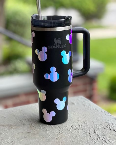 Calling all travel lovers! Decorate your 40 oz Stanley cup with these holographic mouse ears.  Stickers are waterproof, but please hand wash them (which is better for your cup as well!)  Pre-spaced stickers come with 2 extra mouse ears to help fill in any gaps or make small changes based on where you place the transfer paper. Stanley logo can be avoided when you carefully place the transfer paper to where the ears are to the left, right, and bottom. Stanley Logo, Copo Starbucks, Stanley Products, Fancy Cup, Trendy Water Bottles, Disney Cups, Disney Mickey Ears, Cute Coffee Cups, Cup Cup