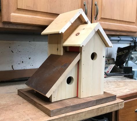 Diy Birdhouse Plans, Birdhouse Plans, Bird House Plans Free, Diy Birdhouse, Mahogany Decking, Large Bird Houses, Outdoor Pallet Projects, Modern Birdhouses, Nest Boxes