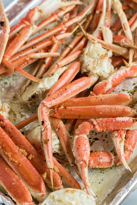 These snow crab legs are so easy to make. Once you learn how to make snow crab legs, you'll never go out to a restaurant for them again. How To Cook Snow Crab Clusters, Cook Crab Legs Best Way To, How To Cook Frozen Snow Crab Clusters, Snow Crab Clusters Recipe, How To Cook Snow Crab Legs At Home, Snow Crab Legs Recipe, Snow Crab Clusters, Crab Legs Recipe, Crab Cakes Easy