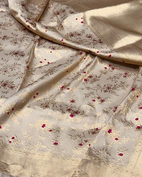 Pure Banarasi Katan Silk Weaves by #Nandini_Silks Katan Silk, Hand Ring, August 8, Weaving, Saree, Pure Products, Silk, Ring, On Instagram