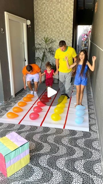 Color Games For Kids Activities, Colors Games For Kids, Kids Challenges Activities, Kid Challenges Activities, Funny Activities For Kids, Kids Party Games Outdoor, Kids Games Outdoor, Group Activity For Kids, Out Door Games