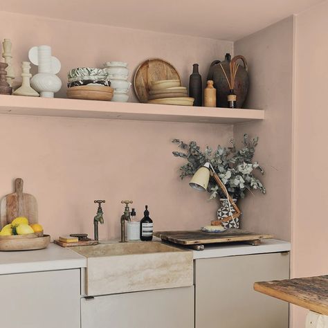 Pink Walled Kitchen, Factor Fifty Coat Paint, Setting Plaster Kitchen Walls, Plaster Walls Kitchen, Pink Walls Kitchen, Clay Plaster Walls, Light Pink Kitchen, Kitchen Earthy, Colour Drenching