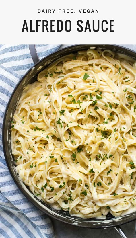 This is the creamiest dairy-free alfredo sauce and it only takes 10 minutes. Can be made vegan with vegetable broth. #alfredosauce #dairyfree #vegan @simplywhisked Alfredo Sauce Vegan, Dairy Free Alfredo, Fetuccini Alfredo, Dairy Free Queso, Dairy Free Alfredo Sauce, Butternut Squash Pasta Sauce, Vegan Alfredo Sauce, Vegan Alfredo, Dairy Free Recipes Dinner