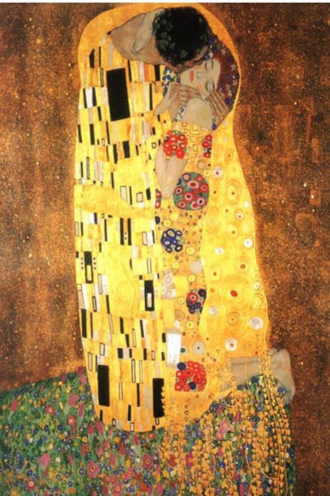 17 Brilliant Art History-Inspired Halloween Costumes Art Klimt, Gustav Klimt Art, Klimt Paintings, Klimt Art, Kiss Art, Square Wall Art, Stretched Canvas Wall Art, The Kiss, Gustav Klimt