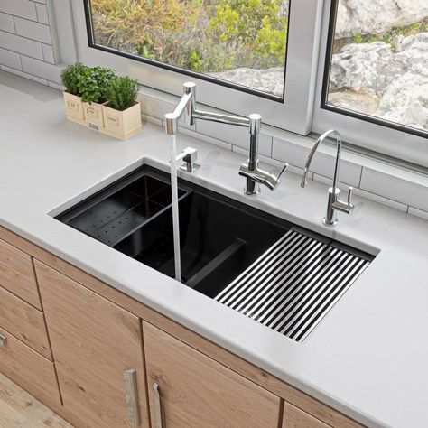 Double bowl kitchen sink