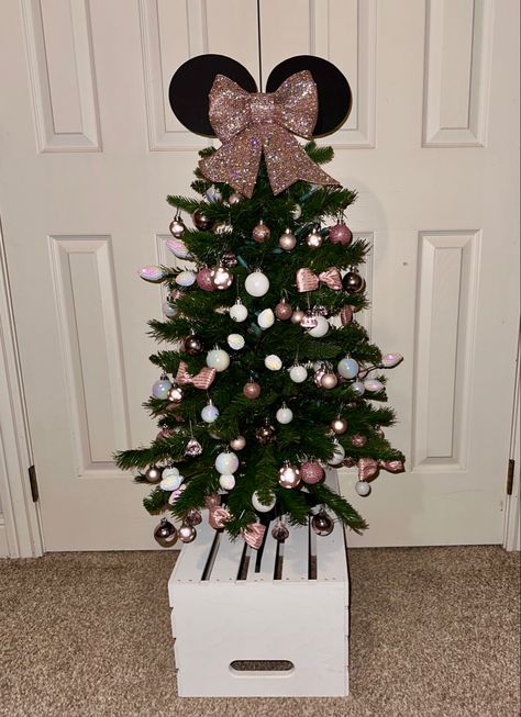 Minnie mouse inspired Christmas tree for my mini Minnie Mouse Christmas Wreath, Minnie Christmas Tree, Minnie Mouse Christmas Tree, Mickey Mouse Christmas Tree, Minnie Mouse Christmas, Minnie Christmas, Mouse Christmas, Mickey Mouse Christmas, Christmas Inspo