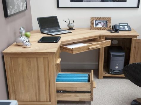 Modern L Shaped Computer Desk - Foter Diy Corner Desk, Simple Computer Desk, Diy Desk Plans, Computer Desk Design, Diy Computer Desk, Basic Computer, Desk Diy, Corner Desk Office, Modern Computer Desk