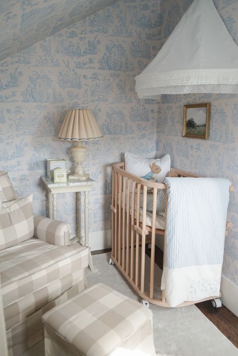 French Kids Room, Pastel Baby Room, Nursery Pastel, Cottage Nursery, Nursery Room Design, Nursery Room Inspiration, Flower Mound, Nursery Inspo, Neutral Nursery