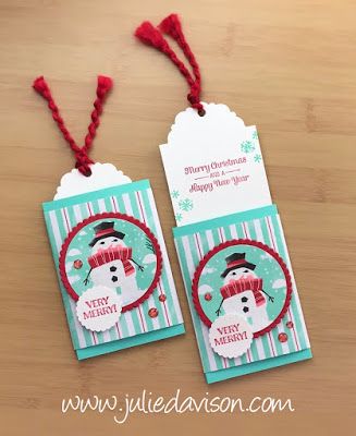 VIDEO: Simple Slide Gift Card Holder Tutorial ~ Stampin' Up! Itty Bitty Christmas + Snowman Season ~ Let It Snow Suite ~ 2019 Holiday Catalog ~ www.juliedavison.com #stampinup Snowman Gift Card Holder Free Pattern, Let It Snow Stampin Up Card, Stampin Up Gift Card Holders To Make For Christmas, Snowman Gift Card Holder, Simple Gift Card Holder, Stampin Up Gift Card Holder Christmas, Gift Card Holders To Make For Christmas, Stampin Up Gift Card Holder Ideas, Christmas Gift Card Holder Ideas