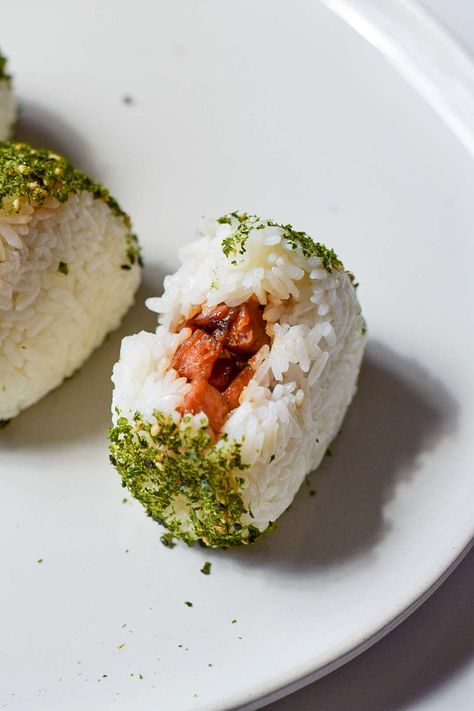 Spam Musubi Onigiri — Easy Recipes Quick Veggie Recipes, Healthy Spam Musubi, Spam Musubi Onigiri, Spam Musubi Bento, Japanese Spam Musubi, Onigiri Recipe Spam, Spam And Egg Onigiri, Mini Spam Musubi, Shrimp Onigiri Recipe