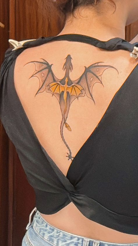 Dragon Tattoo For Women Wrap Around Arm, Fourth Wing Back Tattoo, Aries Dragon Tattoo, Tairn And Andarna Tattoo, The Fourth Wing Tattoo, Fourthwing Tattoos, Fourth Wing Tattoo Designs, Fourth Wing Dragon Tattoo, Fourth Wing Tattoo Ideas