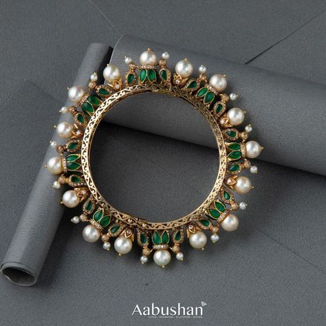 South Indian Pearl Jewellery, Gold Kadas Bangles, Antique Pearl Bangles Gold, Gold Pearl Bangles Indian Design, Pearl Bangles Design, Gold Pearl Jewelry Design, Gokhru Bangles Gold, Mini Haram Gold Designs Latest In 30 Grams, Bangles Jewelry Designs Gold Antique