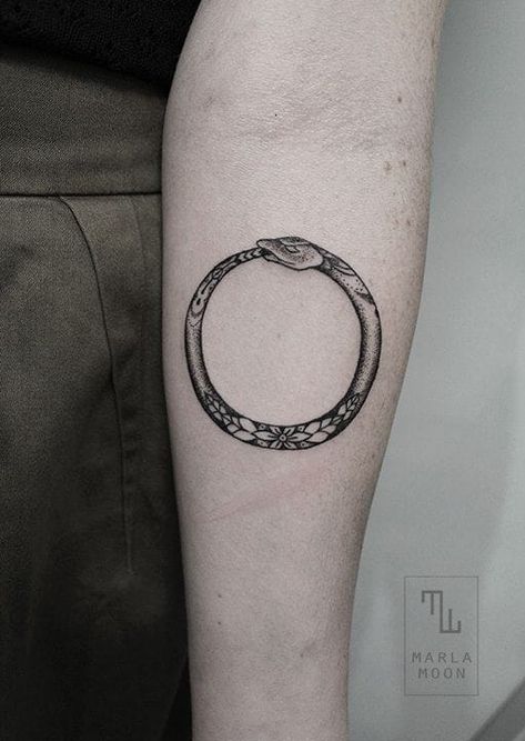 13 Beautiful Ouroboros Tattoos | Tattoodo.com Ouroboros Tattoo, Band Tattoos, Circle Tattoo, Unalome Tattoo, Geometry Tattoo, Elbow Tattoos, Nordic Tattoo, Geometric Tattoo Design, Geometric Tattoos