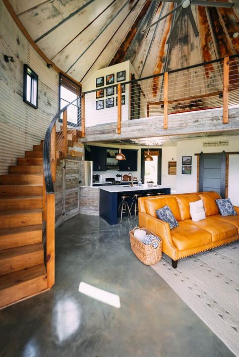 Silo Cottage, Silo Tiny House Design, Barndo Tiny Home, Grain Bin Remodel, Silo Interior Design, Silo Cabin, Silo Apartment, Silo Air Bnb, Grain Silo Cabin