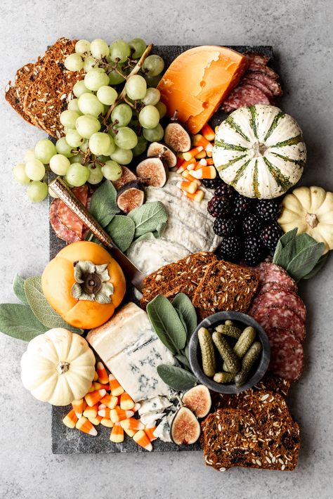 How to Put Together a Spooky Halloween Cheese & Charcuterie Board — Cooking with Cocktail Rings Samhain Charcuterie Board, Harvest Board Ideas, Charcuterie Fall Board, Call Charcuterie Board, Charcuterie Table Halloween, Charcuterie How To, Autumn Cheese Board, Halloween Grazing Board, Harvest Charcuterie Board