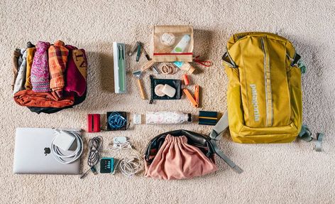 13 Easy Minimalist Packing Tips for Travel Two Day Packing List, Hiking Bag Essentials Packing Lists, Backpack Essentials Travel, Travel With Backpack Only, One Bag Travel Women Packing List, Packing For Camping, Europe In Spring, International Packing List, Minimalist Travel Packing