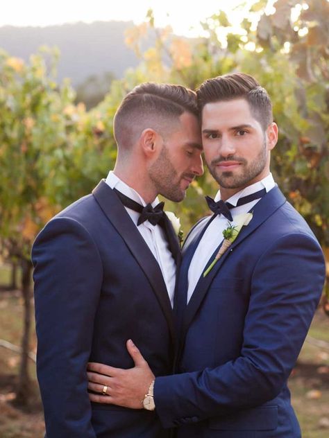 16 Handsome, Scruffy-Faced Grooms in Honor of No-Shave November | TheKnot.com Men In Tuxedos, Wedding Facial, Gay Wedding Photography, Gay Wedding Photos, Shooting Couple, Men In Suits, Es Der Clown, Groom Looks, Gay Romance