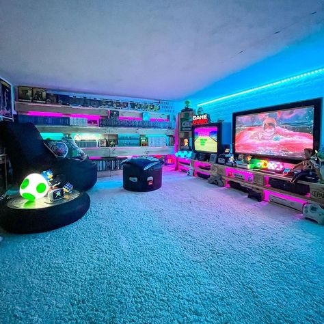 Modern Game Room Ideas, Gaming Bedrooms, Gaming Basement, Dream Game Room, Cozy Game Room, Cool Game Room, Couples Gaming, Game Room Design Ideas, Video Game Room Decor