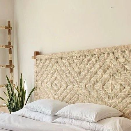 MAISON DE L’îLE on Instagram: "Woven headboard ✨✨ 120 cm 140 cm 160 cm 180 cm #headboard #wovenheadboard #ropes #bed #homedesign #homestyling #boho #bohochic #summer #beachhouse" Weaved Headboard, Macrame Bed Headboard, Jute Headboard, Ratan Furniture, Woven Headboard, Boho Headboard, Rattan Headboard, Fabric Headboard, Condo Decorating