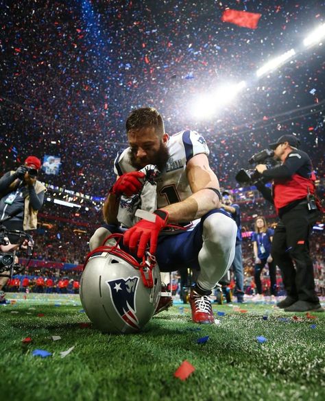 Patriots wide receiver Julian Edelman takes in the moment after winning Super Bowl LIII. Edelman was also named the game's MVP. 📷… Wide Receiver Aesthetic, New England Patriots Aesthetic, Nfl Football Aesthetic, Super Bowl Aesthetic, American Football Aesthetic, New England Patriots Wallpaper, Football Aesthetics, Edelman Patriots, Basketball Artwork