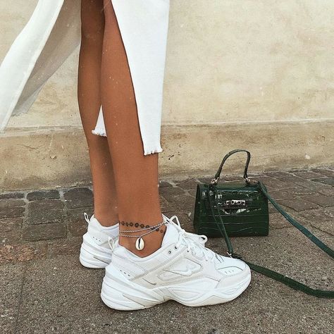 Chunky White Sneakers Outfit, Vans Sneakers Outfit, Sneakers Outfit Spring, Chunky White Sneakers, Sneakers Outfit Summer, White Sneakers Outfit, Chunky Shoes, Womens Summer Shoes, Sneakers Outfit