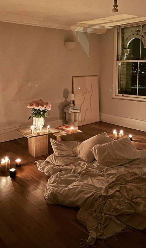 Romantic Atmosphere Bedroom, Wedding Night Room Aesthetic, Candle Lit Bedroom Romantic, Candles In Bedroom Romantic, Romantic Home Decor Cozy Living Rooms, Candle Romantic Night, Romantic Floor Date At Home, Date Night Esthetics, At Home Massage Date Night