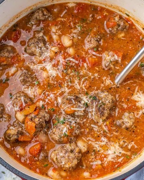 Meatball Soup Healthy, Easy Meatball Soup, Easy Meatball, Meatball Soup Recipes, Tender Meatballs, Fitness Meals, Soup With Ground Beef, Paleo Soup, Soup Healthy