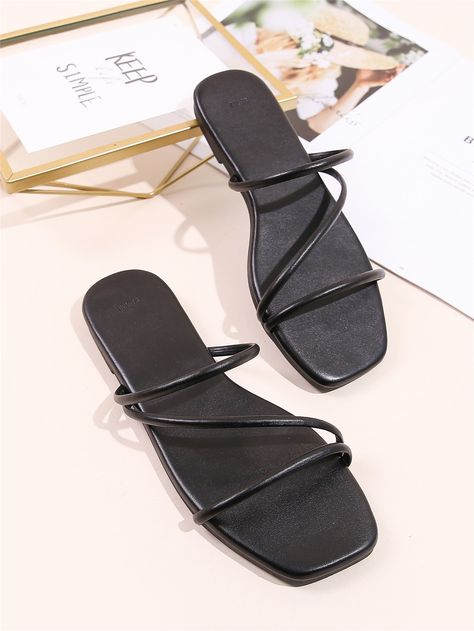 Pretty Sandals Flat, Elegant Sandals Flat, Elegant Shoes Heels, Sandals Shein, Women Flat Sandals, Pretty Sandals, Pretty Jewelry Necklaces, Pretty Shoes Sneakers, Elegant Sandals