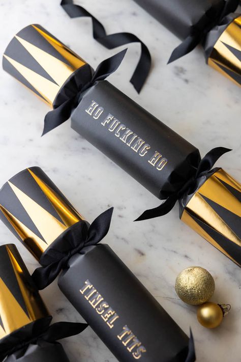 Black And Gold Christmas Party, Xmas Crackers, Marketing Gift, Christmas Cracker, Christmas Table Decor, Old English Font, Christmas Tablescape, Business Products, Christmas Crackers